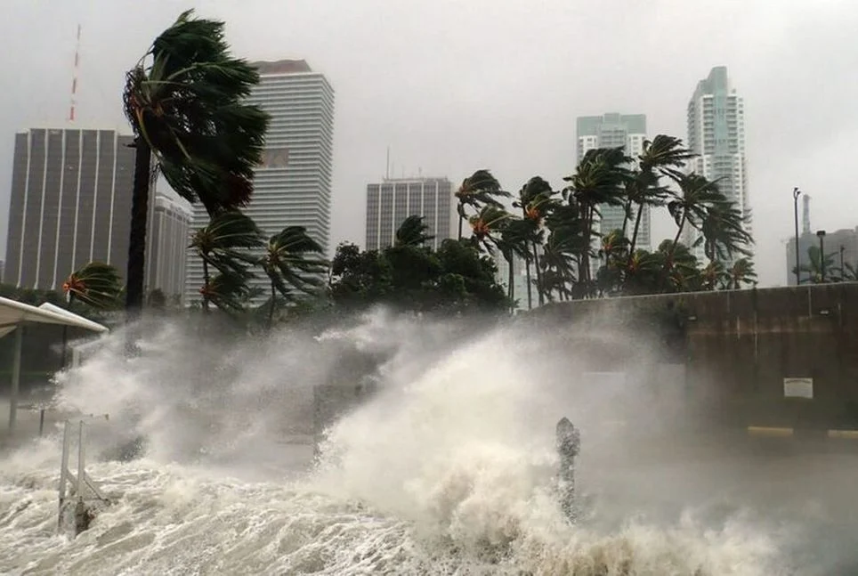 Top 10 Hurricane Myths That Put People at Risk
